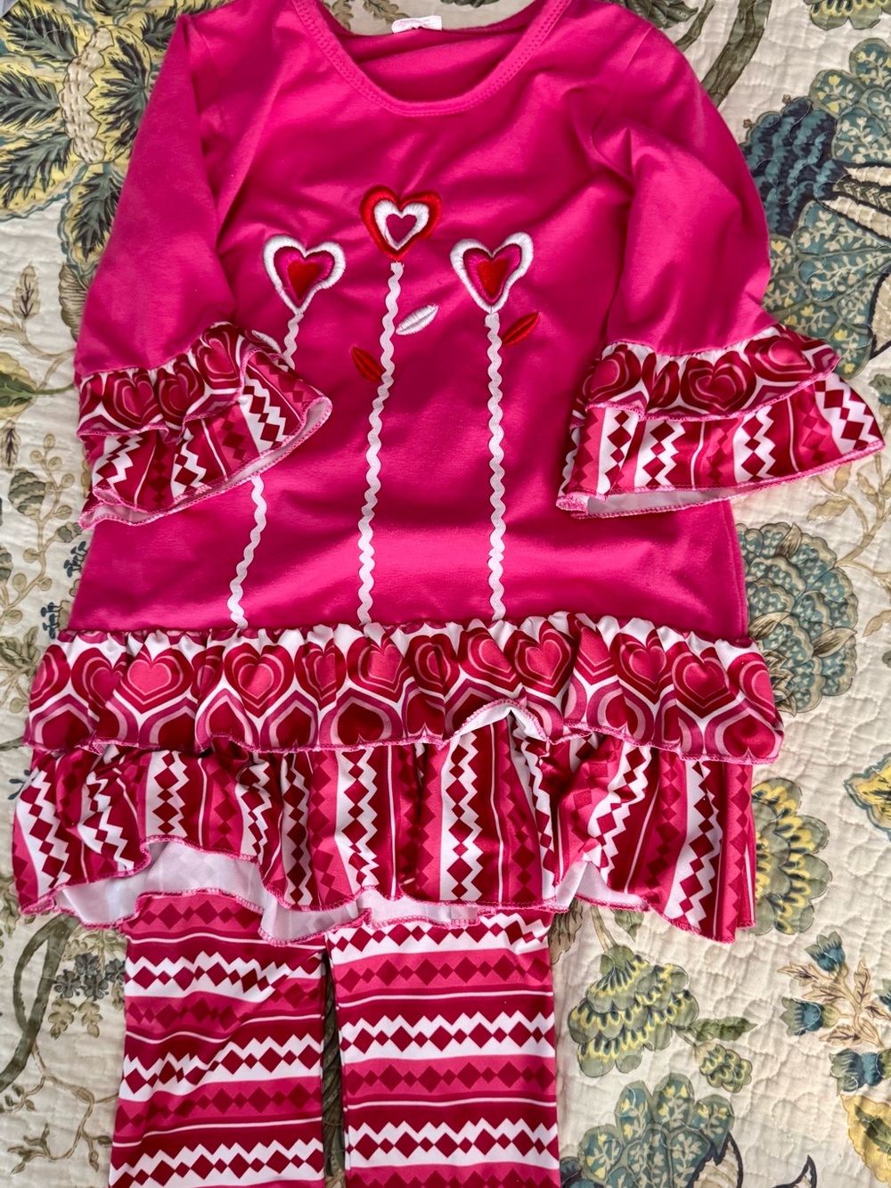 Girls' Hot Pink Heart Ruffle Outfit